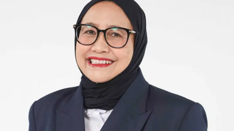 Potret Nanik Sudaryati Deyang saat resmi menjabat sebagai Kepala Badan Gizi Nasional di bawah pemerintahan Presiden Prabowo Subianto.